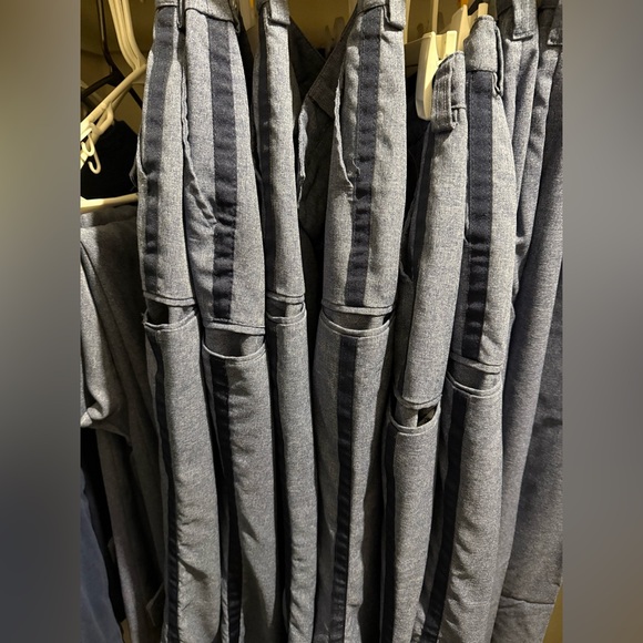 Postal Uniform Curvy Cargo - Picture 3 of 4